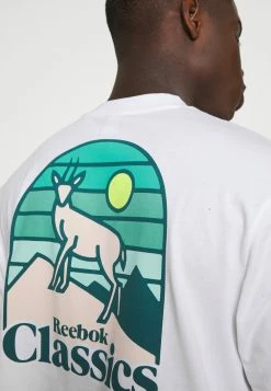 Reebok Classic Prix Favorable CAMPING GRAPHIC TEE - T-shirt imprimé t-shirts & polos col rond homme 14 Reebok Classic Prix Favorable CAMPING GRAPHIC TEE - T-shirt imprimé t-shirts & polos col rond homme -Reebok Soldes Boutique 94257099d9354a10bced47722c2a41b3