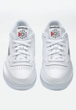 Reebok Classic CLUB C 85 SHOES - Baskets basses Prix Réduit baskets & sneakers rond unisex -Reebok Soldes Boutique 97686055fb424389bef78eb40d3d7b9d