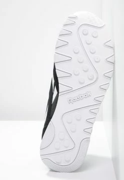 Reebok Classic CLASSIC LEATHER NYLON BREATHABLE UPPER SHOES - Baskets basses Prix Distinctifs baskets & sneakers rond femme -Reebok Soldes Boutique 9c5162b6af914e4195f6721eda35cc4b