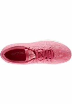 Prix Acceptable Reebok Classic Baskets basses baskets & sneakers rond femme -Reebok Soldes Boutique 9cbc44237da340d5bb107df58b17c81c