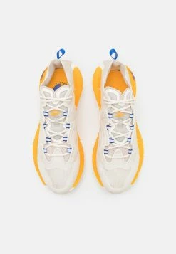 Reebok Classic Discount En Ligne ZIG KINETICA II UNISEX - Baskets basses baskets & sneakers rond -Reebok Soldes Boutique 9f02f687e6a145a48aca81dc6390a7c2