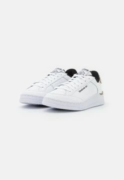 Prix De Lancement Reebok Classic AD COURT - Baskets basses baskets & sneakers rond femme -Reebok Soldes Boutique a31f6edcf86648e7838a5e233cd7212c