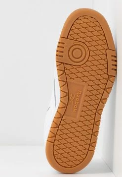 Excellente qualité Reebok Classic CLUB C DOUBLE - Baskets basses baskets & sneakers rond femme -Reebok Soldes Boutique a56f39c32f5b42b29b2af37ce236c324