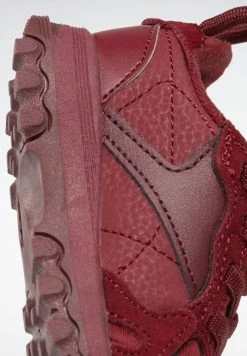 Reebok Classic Prix Bradés Baskets basses sneakers rond enfant -Reebok Soldes Boutique a5eadcac8b7f448d8eaa19b2a7a25a72