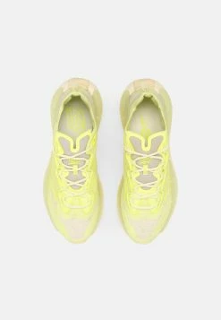 Reebok Classic ZIG KINETICA II UNISEX - Baskets basses Prix Acceptable sneakers rond -Reebok Soldes Boutique a7e7d6bb63024f67891cd2b4ea1ddc7d