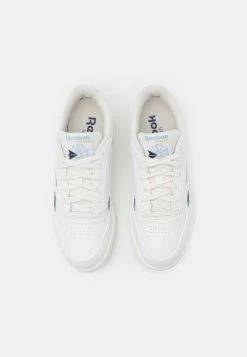 Reebok Classic CLUB C 85 VEGAN UNISEX - Baskets basses Prix Usine baskets & sneakers rond -Reebok Soldes Boutique a8718104727b47d89e11af4b31f5e9c8