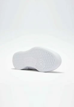 Reebok Classic Plus Bas Prix De Vente CLUB C - Baskets basses chaussures rond unisex -Reebok Soldes Boutique ab144fc87b0a428c86facebe7adf9902