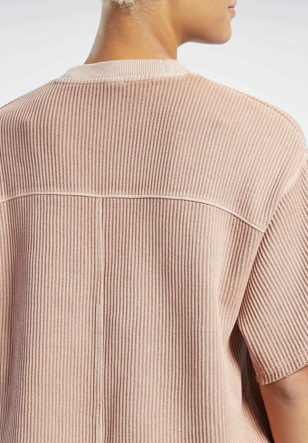 Reebok Classic Prix Distinctifs T-shirt basique t-shirts et tops col rond femme 7 Reebok Classic Prix Distinctifs T-shirt basique t-shirts et tops col rond femme – Image 5