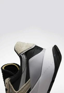 Reebok Classic Prix De Rêve Baskets basses baskets & sneakers rond unisex -Reebok Soldes Boutique ad20757c34264559ac8f75c37d1edfab