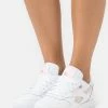 Reebok Classic Meilleure qualité CLASSIC - Baskets basses baskets & sneakers rond femme