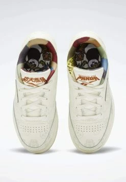 Reebok Classic Prix Dynamité CLUB C 85 - KUNG FU PANDA - Baskets basses sneakers rond unisex -Reebok Soldes Boutique b0ca62e14e294ed2a307bc196af8a147