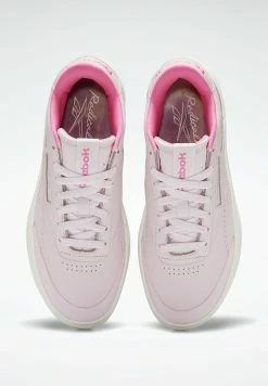 Reebok Classic Prix Compétitif CLUB C DOUBLE - Baskets basses sneakers rond femme -Reebok Soldes Boutique b56a1c35b6a44c8cb88e41164c9ec50b