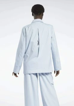 Prix De Lancement Reebok Classic Blazer vestes col revers femme -Reebok Soldes Boutique b7a2d5459d3a4afb9ab345f258b48815