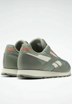 Vendre Reebok Classic CLASSIC LEATHER REECYCLED SHOES - Baskets basses sneakers rond unisex -Reebok Soldes Boutique b9bc5ae8e3424181b9ae22d7c63794b0