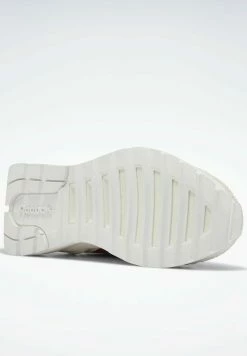 Reebok Classic Prix Équitable LEGACY - Baskets basses baskets & sneakers rond unisex 12 Reebok Classic Prix Équitable LEGACY - Baskets basses baskets & sneakers rond unisex -Reebok Soldes Boutique baa60ae6b690449fbd9b2339f88c8180