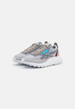 Reebok Classic Un Tarif Préférentiel CL LEGACY - Baskets basses sneakers rond femme -Reebok Soldes Boutique be3c7f4e607249a48dd4a4549bd871d4