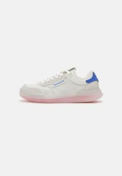 Reebok Classic CLUB LEGACY UNISEX - Baskets basses Réduction sneakers rond -Reebok Soldes Boutique be57ade1815040fa9e18ea6cb7f2be96