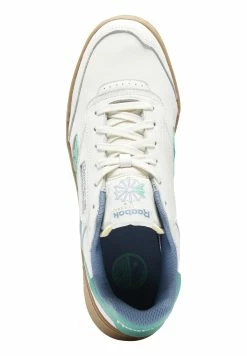 Reebok Classic Faible Prix CLUB C LEGACY REVENGE - Baskets basses baskets & sneakers rond unisex -Reebok Soldes Boutique bedc8080f7e54762a95f3cb9b88e80ae