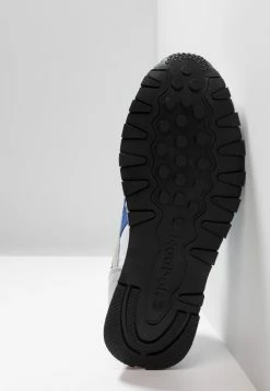 Reebok Classic Baskets basses Haute Qualité sneakers rond unisex -Reebok Soldes Boutique c2814b6b17d342769ee3e2065b65dc10