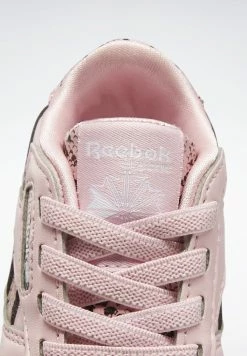 Reebok Classic Baskets basses Réduction sneakers rond enfant -Reebok Soldes Boutique c2abf653ec7f44178cb583a4763bb330