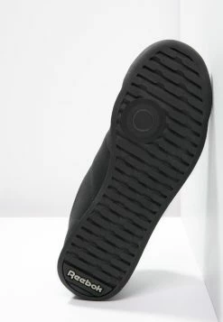 Reebok Classic En promotion PRINCESS - Baskets basses baskets & sneakers rond femme -Reebok Soldes Boutique c347efd6d45a46ffa6c933ad229cf98e