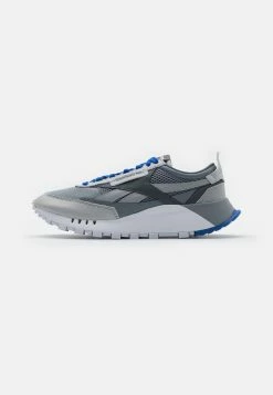 Reebok Classic CL LEGACY UNISEX - Baskets basses Réduction sneakers rond -Reebok Soldes Boutique c36e4539b36447bb8b3e371f6e160988