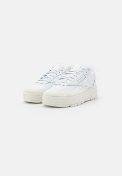 Reebok Classic CLUB C DOUBLE GEO - Baskets basses Prix Distinctifs baskets & sneakers rond femme -Reebok Soldes Boutique c4ef33d16ef44a36905e89c43e6a6a5e