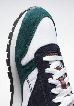 Reebok Classic CLASSIC LEATHER SHOES - Baskets basses Se Vend Bas Prix sneakers rond enfant -Reebok Soldes Boutique c7c22495e9d640288a28e5b9cf900b28