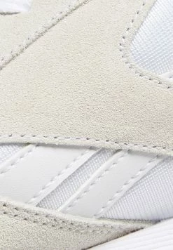 Prix Équitable Reebok Classic CLASSIC NYLON - Baskets basses baskets & sneakers rond femme -Reebok Soldes Boutique c8756f15da024bc8a085ab751bb38dfe