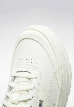 Reebok Classic Première Qualité Baskets basses baskets & sneakers rond femme -Reebok Soldes Boutique c90135312b9141dd8f92ca826774f979