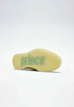 Reebok Classic CLUB C REVENGE - REEBOK X PRINCE - Baskets basses Prix Favorable baskets & sneakers rond unisex -Reebok Soldes Boutique d0b1f236b8c841d7a803c5171ef45d88