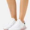 Qualité Supérieure Reebok Classic CLUB C LEGACY - Baskets basses sneakers rond femme -Reebok Soldes Boutique d31968615a6e495a864b6a37cb3c9e34