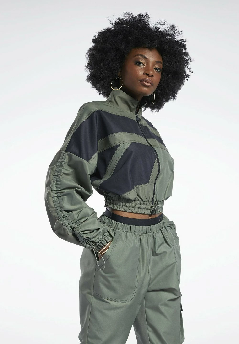 Reebok Classic Pas Cher Veste de survêtement vêtements col officier femme 2 Reebok Classic Pas Cher Veste de survêtement vêtements col officier femme