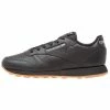 Reebok Classic Prix Incroyables CLASSIC LEATHER CUSHIONING MIDSOLE SHOES - Baskets basses baskets & sneakers rond femme -Reebok Soldes Boutique d4477277be404d0f99abc935267263e1 2