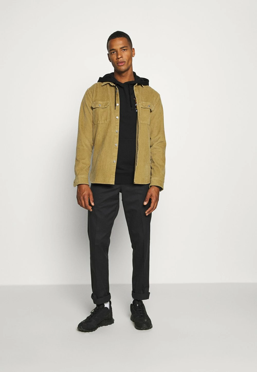 Reebok Classic HOTEL - Sweat à capuche Prix Réduit pulls et gilets homme 4 Reebok Classic HOTEL - Sweat à capuche Prix Réduit pulls et gilets homme – Image 2