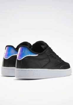 Discount En Ligne Reebok Classic CLUB C 85 SHOES - Baskets basses baskets & sneakers femme femme -Reebok Soldes Boutique d5a8fd6abf124e13857486ee0386b3ab