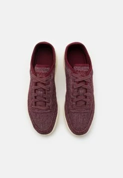 Reebok Classic Haute Qualité CLUB C W&C UNISEX - Baskets basses sneakers rond -Reebok Soldes Boutique d82f6065b1e841a2a44d60ebb30a95c1