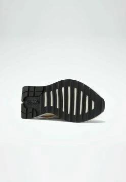 Reebok Classic Vendre-Réclame CLASSIC LEGACY AZ REECYCLED - Baskets basses baskets & sneakers rond unisex -Reebok Soldes Boutique d88b639acbf442de9f04d32ec250d66f