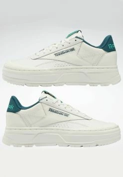 Reebok Classic Première Qualité Baskets basses baskets & sneakers rond femme -Reebok Soldes Boutique da74800bda0e40a2a7933833c61b61d1