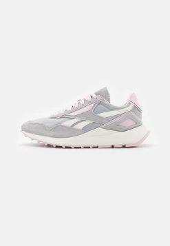 Reebok Classic CL LEGACY AZ - Baskets basses Qualité Excellente sneakers rond femme -Reebok Soldes Boutique dc9e7206460d45899387e213fedbd464