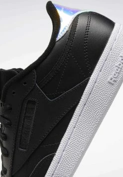 Discount En Ligne Reebok Classic CLUB C 85 SHOES - Baskets basses baskets & sneakers femme femme -Reebok Soldes Boutique df5602af043241a4aacfb197442b032e