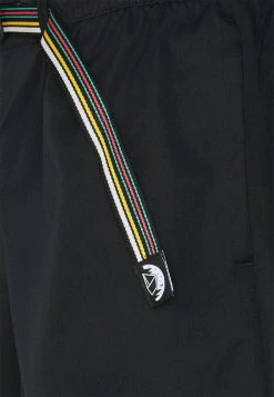 Reebok Classic Pas Cher CAMPING - Short shorts normale homme -Reebok Soldes Boutique e05d7d639b474a9eacecb888e30e26ea