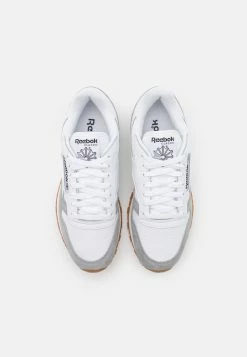 Prix Affortable Reebok Classic Baskets basses sneakers rond homme -Reebok Soldes Boutique e15bcc5f7b33404e8effa972a56651ed