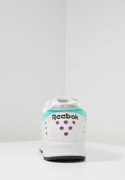 Qualité Excellente Reebok Classic PYRO - Baskets basses sneakers rond unisex -Reebok Soldes Boutique e3389823c4244db3b5a7ec7a20be6943