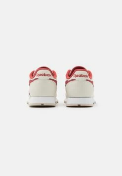 Reebok Classic CL LTHR - Baskets basses Promos sneakers rond unisex -Reebok Soldes Boutique e4a4bbe5588e4dc693f5b36141c92bf3