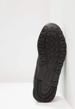 Prix Ourlé Reebok Classic CLASSIC LEATHER CUSHIONING MIDSOLE SHOES - Baskets basses sneakers rond femme -Reebok Soldes Boutique e9a499cfe4d34f51aeca4feb96f17d21