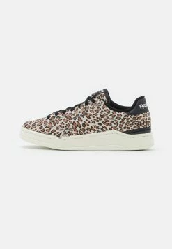 Assurance De l’Authenticité Reebok Classic COURT - Baskets basses baskets & sneakers rond femme -Reebok Soldes Boutique ea105d50c3e942be888fea3057be6e74 1