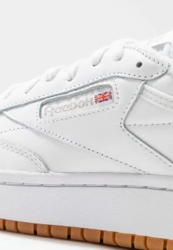 Excellente qualité Reebok Classic CLUB C DOUBLE - Baskets basses baskets & sneakers rond femme -Reebok Soldes Boutique ebe6dea4d1144e5383c4b421d2099590