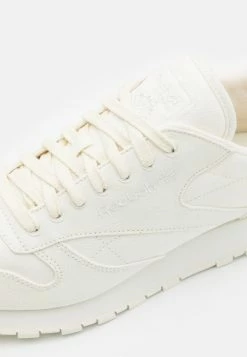 Remise En Ligne Reebok Classic CL LTHR GROW - Baskets basses sneakers rond unisex -Reebok Soldes Boutique ee16b38f7531470e802b1c98750d822b