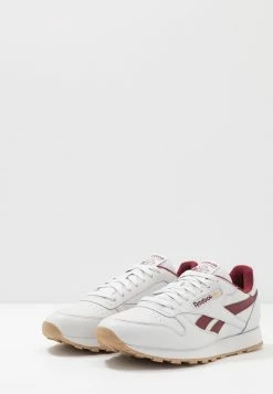 Reebok Classic Baskets basses Prix Aimable sneakers rond unisex -Reebok Soldes Boutique f1a1bd7d38054d7bbbbff9665147af4c